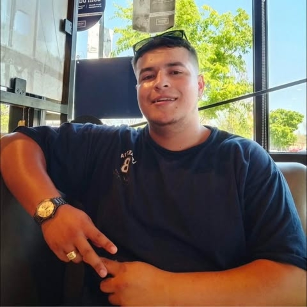 Meet your Posher, Alejandro
